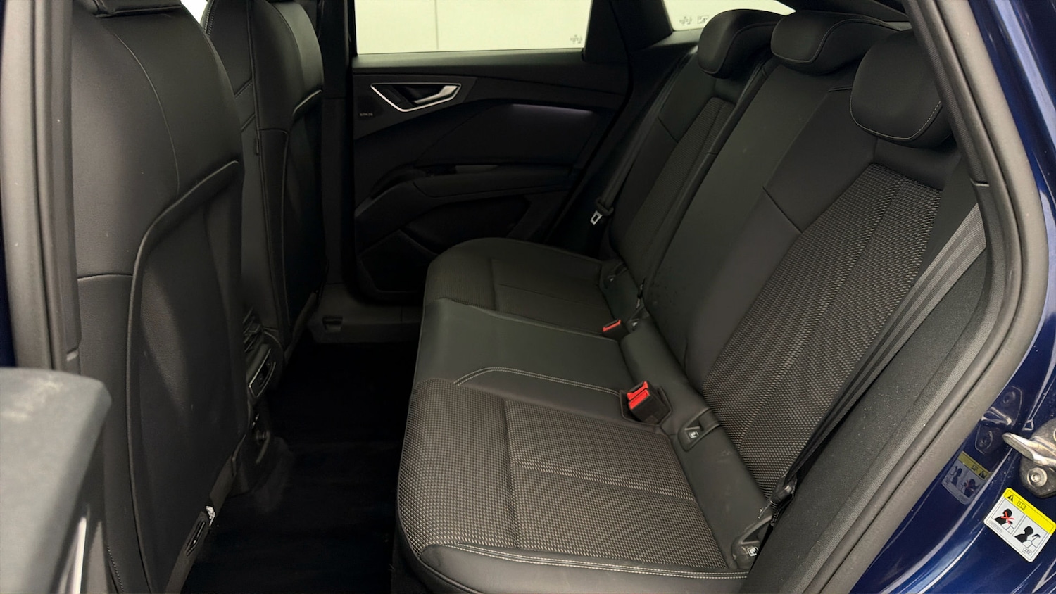 Used Audi Q4 e-tron 2022 for sale - 78045832: Photo 15