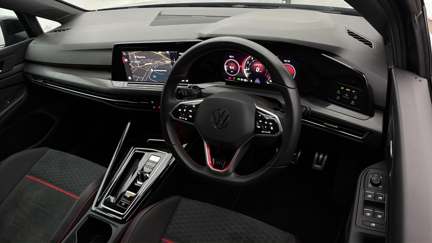 Used Volkswagen Golf 2023 for sale - 78163079: Photo 9