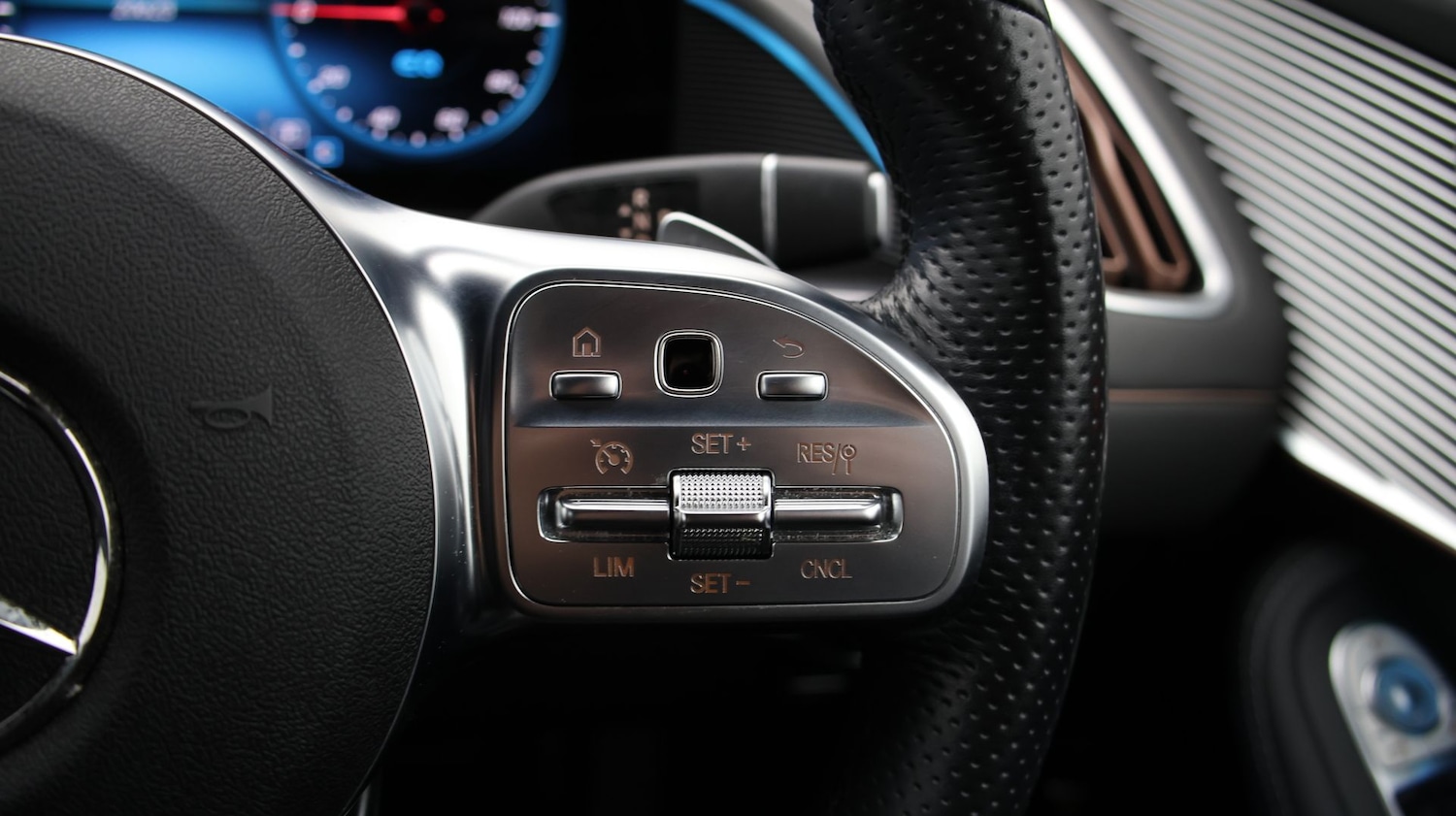 Used Mercedes-Benz EQC 2021 for sale - 77276808: Photo 27