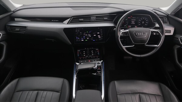 Used Audi e-tron 2021 for sale - 76282611: Photo 14