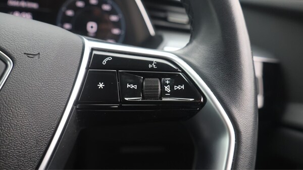 Used Audi e-tron 2021 for sale - 76282611: Photo 26