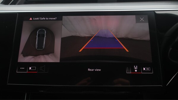Used Audi e-tron 2021 for sale - 76282611: Photo 27
