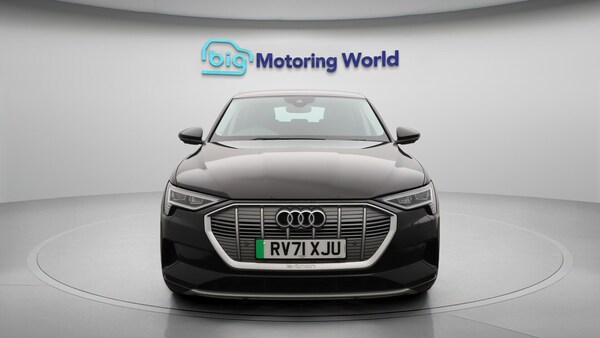 Used Audi e-tron 2021 for sale - 76282611: Photo 3