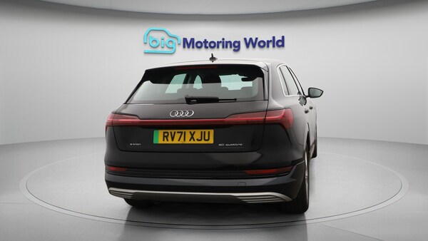 Used Audi e-tron 2021 for sale - 76282611: Photo 7