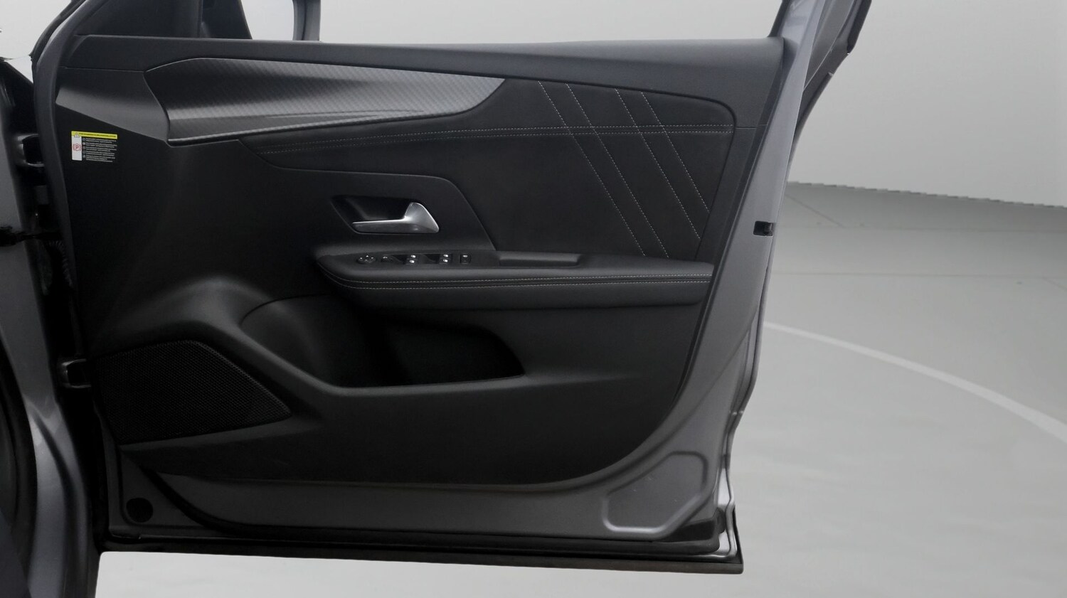 Used Vauxhall Mokka Electric for sale - 77349766: Photo 15