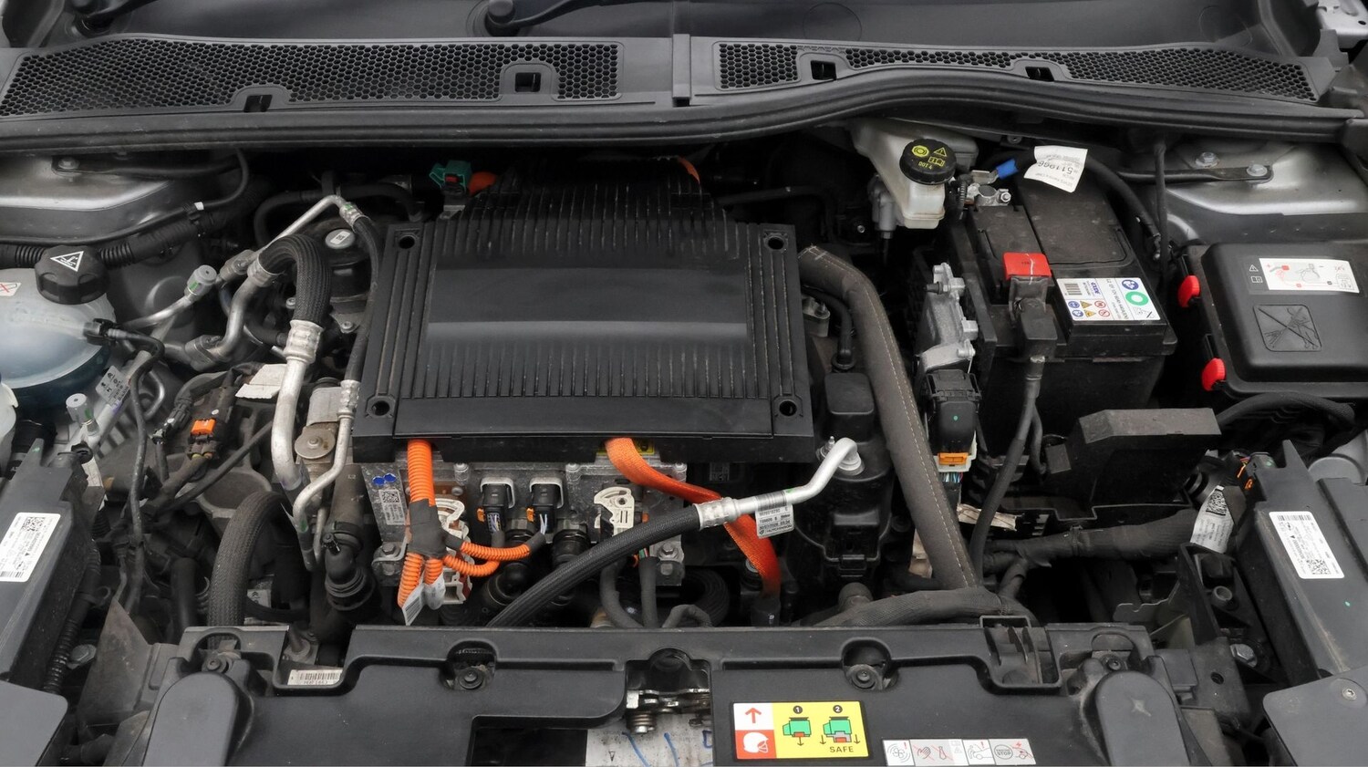 Used Vauxhall Mokka Electric for sale - 77349766: Photo 19