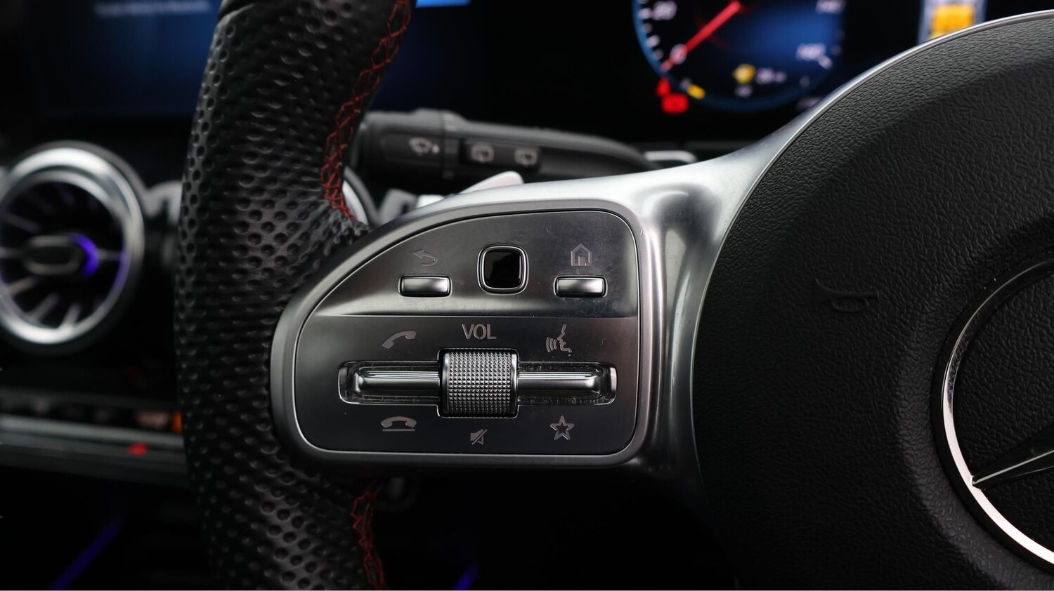 Used Mercedes-Benz GLB for sale - 77902852: Photo 25