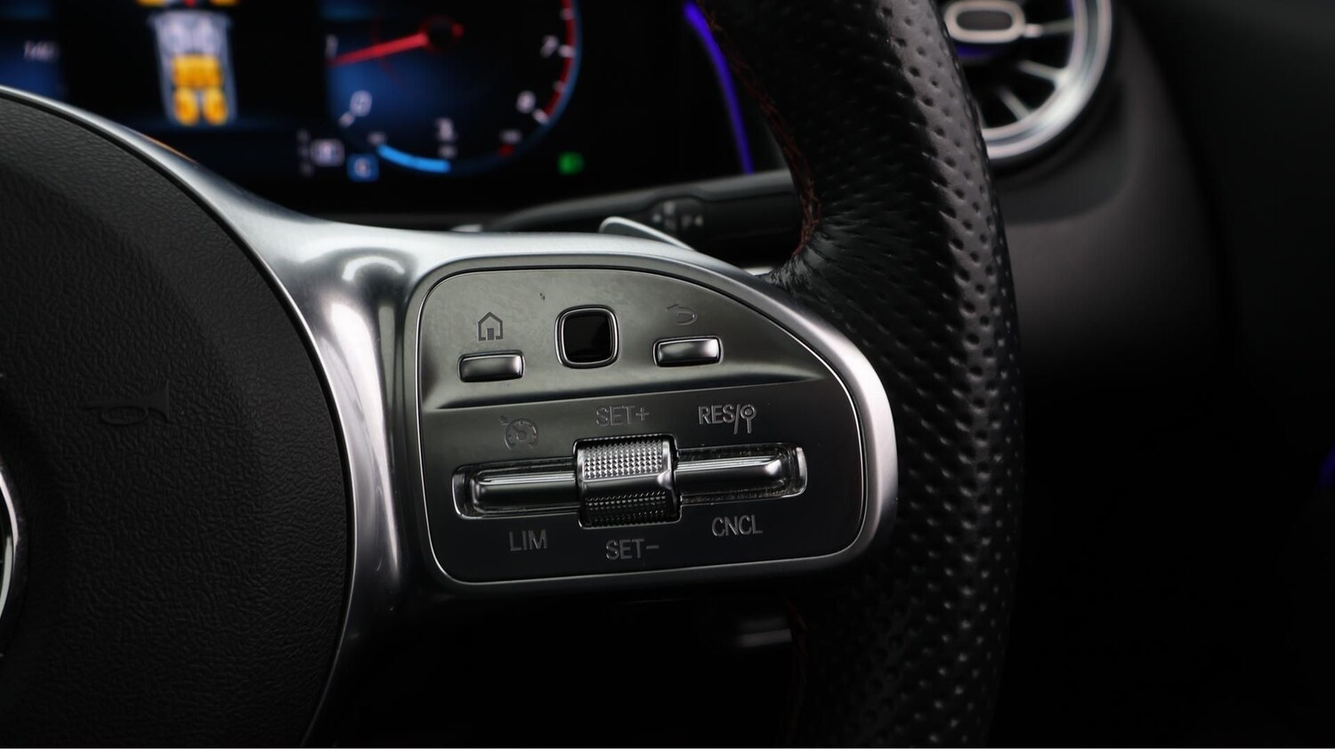 Used Mercedes-Benz GLB for sale - 77902852: Photo 26