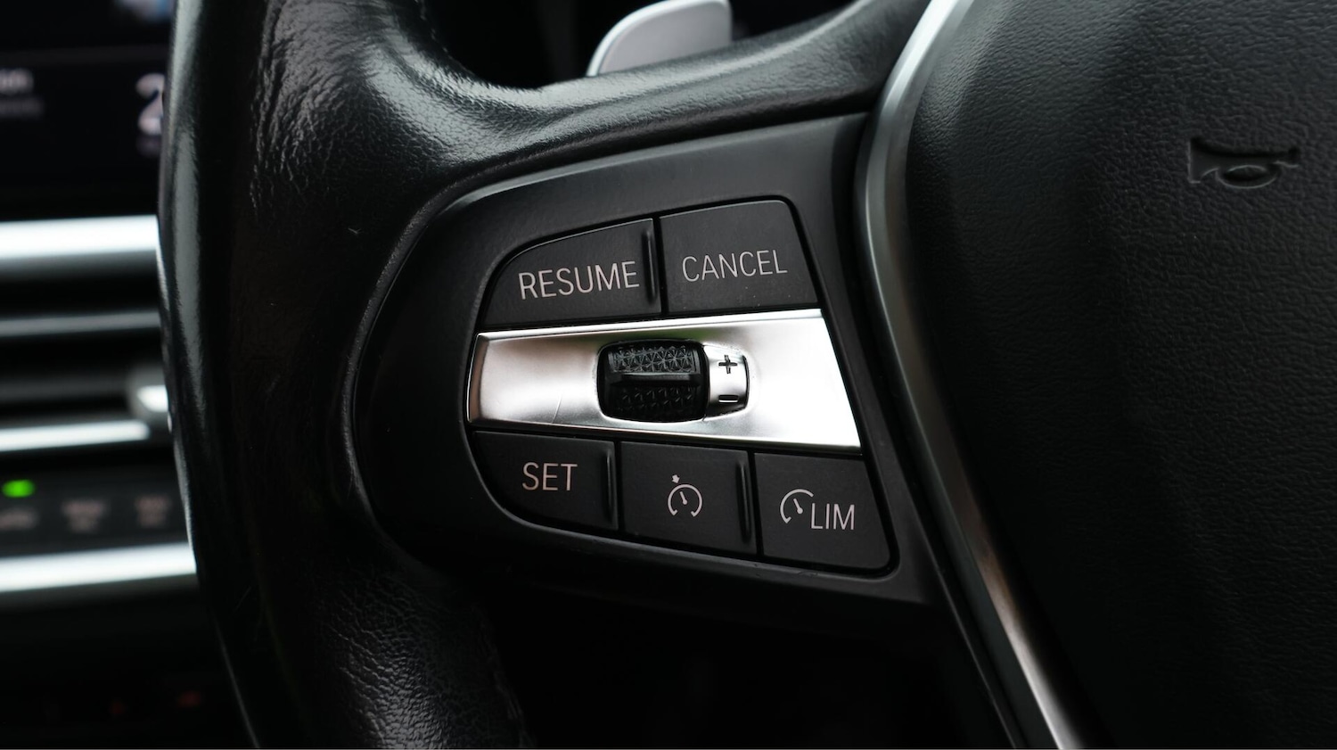 Used BMW 3 Series 2021 for sale - 76527620: Photo 25