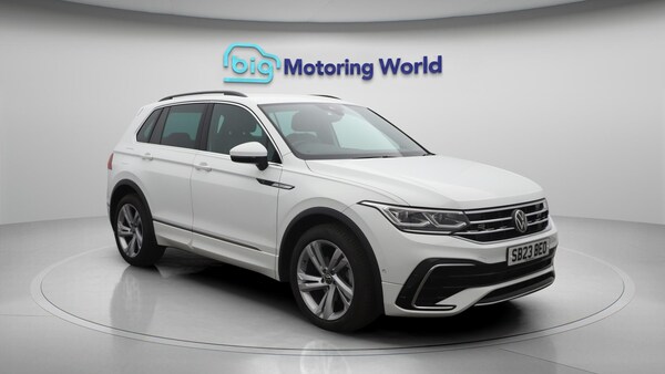 Used Volkswagen Tiguan 2023 for sale - 75563082: Photo 2