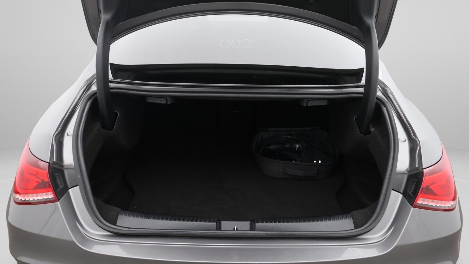 Used Mercedes-Benz CLA 2023 for sale - 76380907: Photo 17