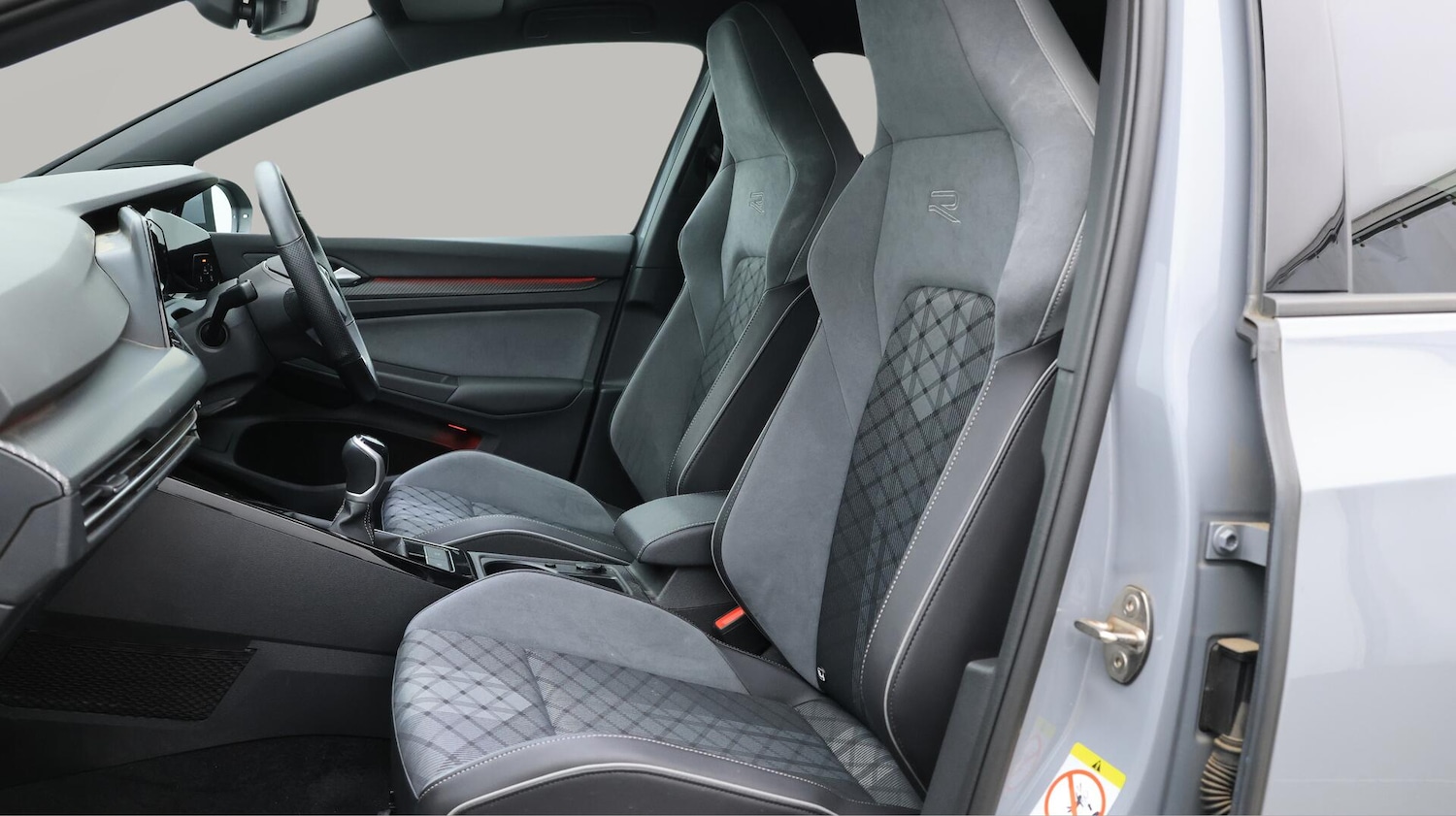 Used Volkswagen Golf 2024 for sale - 76099289: Photo 15