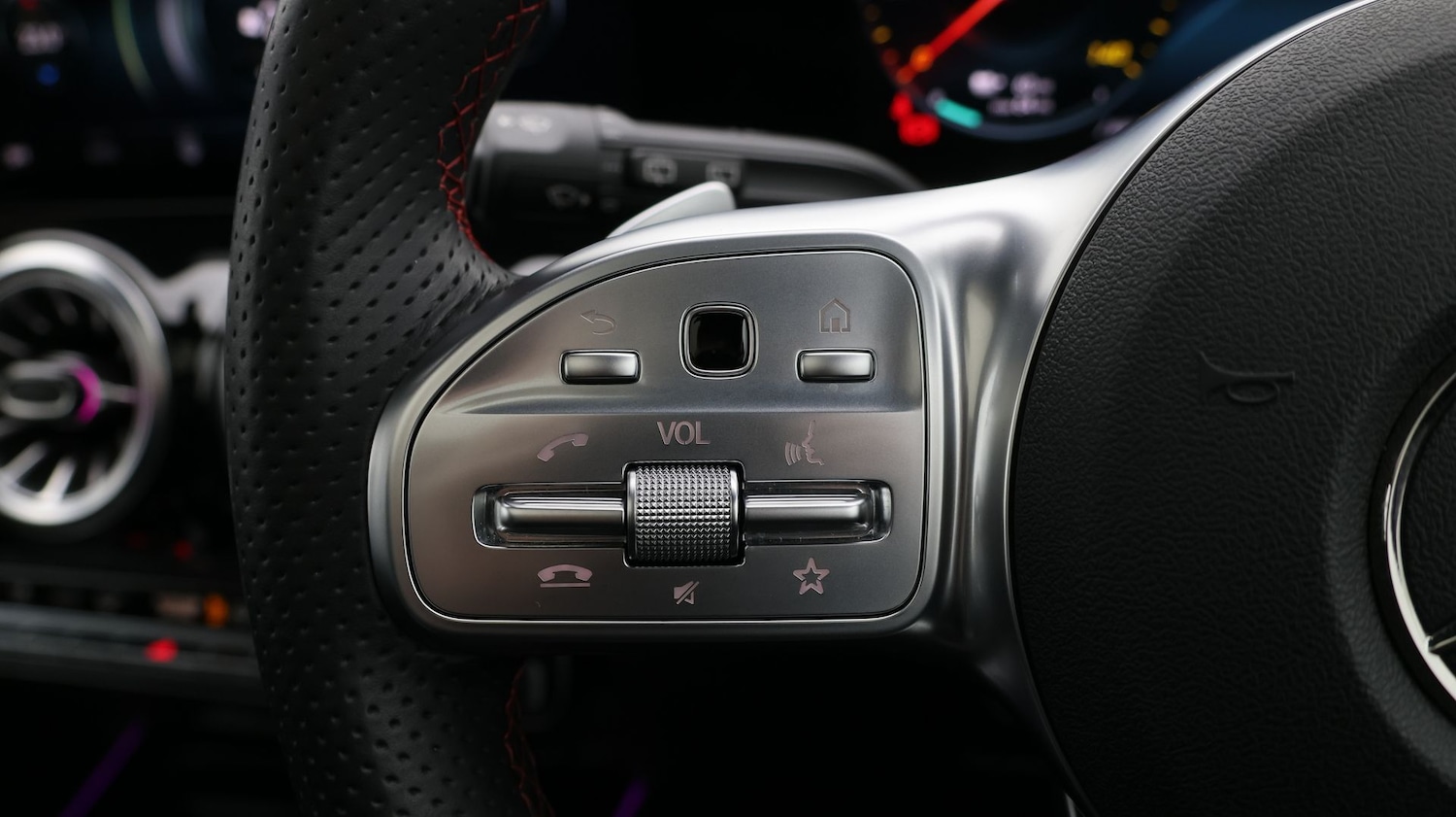 Used Mercedes-Benz EQA 2023 for sale - 77605104: Photo 29