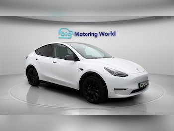 Used Tesla Model Y 2022 for sale - 76031672: Photo 2