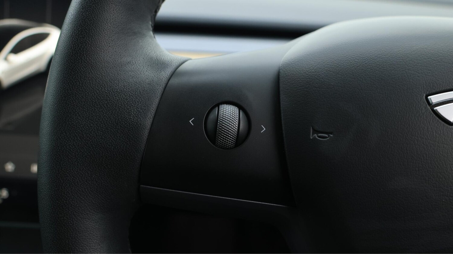 Used Tesla Model Y 2022 for sale - 76031672: Photo 37
