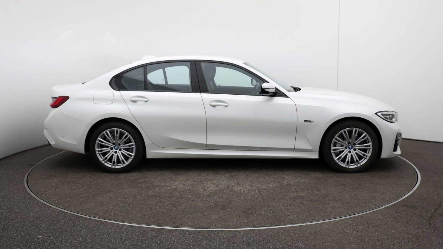 Used BMW 3 Series 2022 for sale - 76810069: Photo 42
