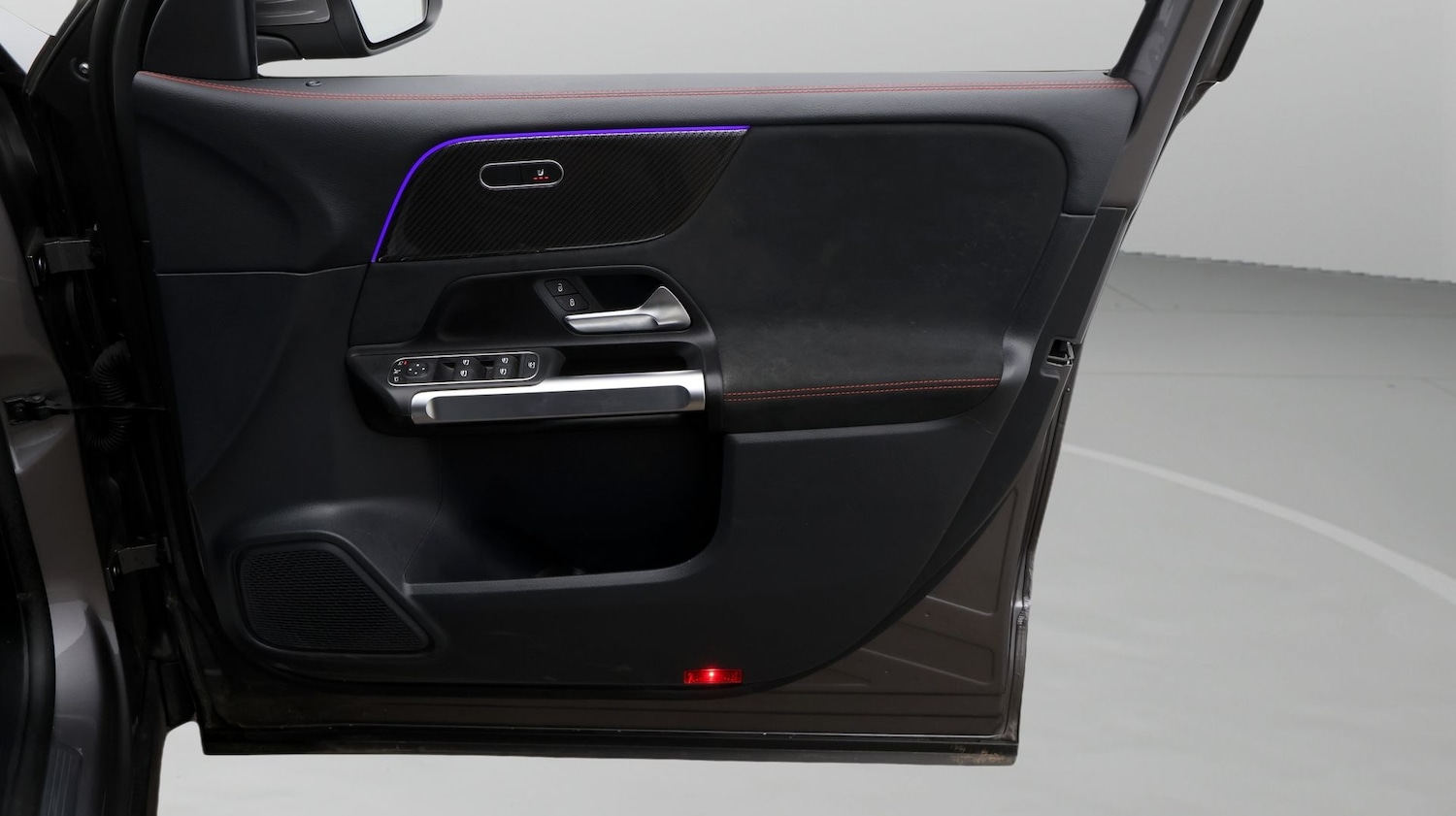 Used Mercedes-Benz GLB 2022 for sale - 77650371: Photo 15