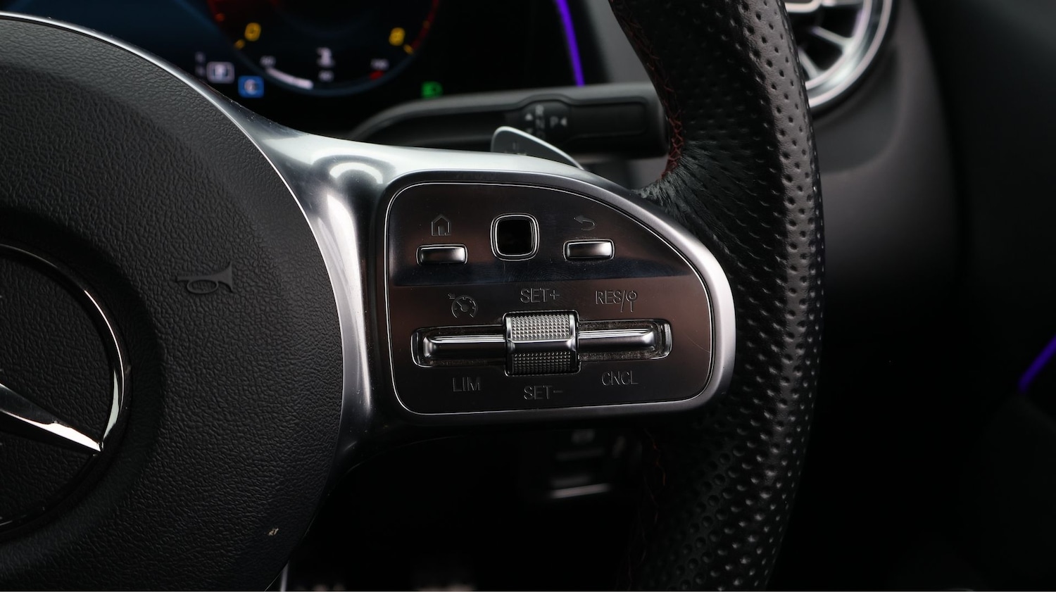 Used Mercedes-Benz GLB 2022 for sale - 77650371: Photo 23