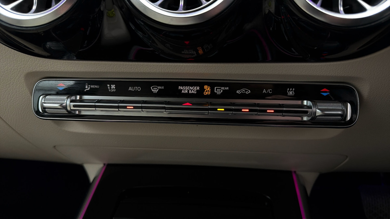 Used Mercedes-Benz EQA 2023 for sale - 77873410: Photo 11