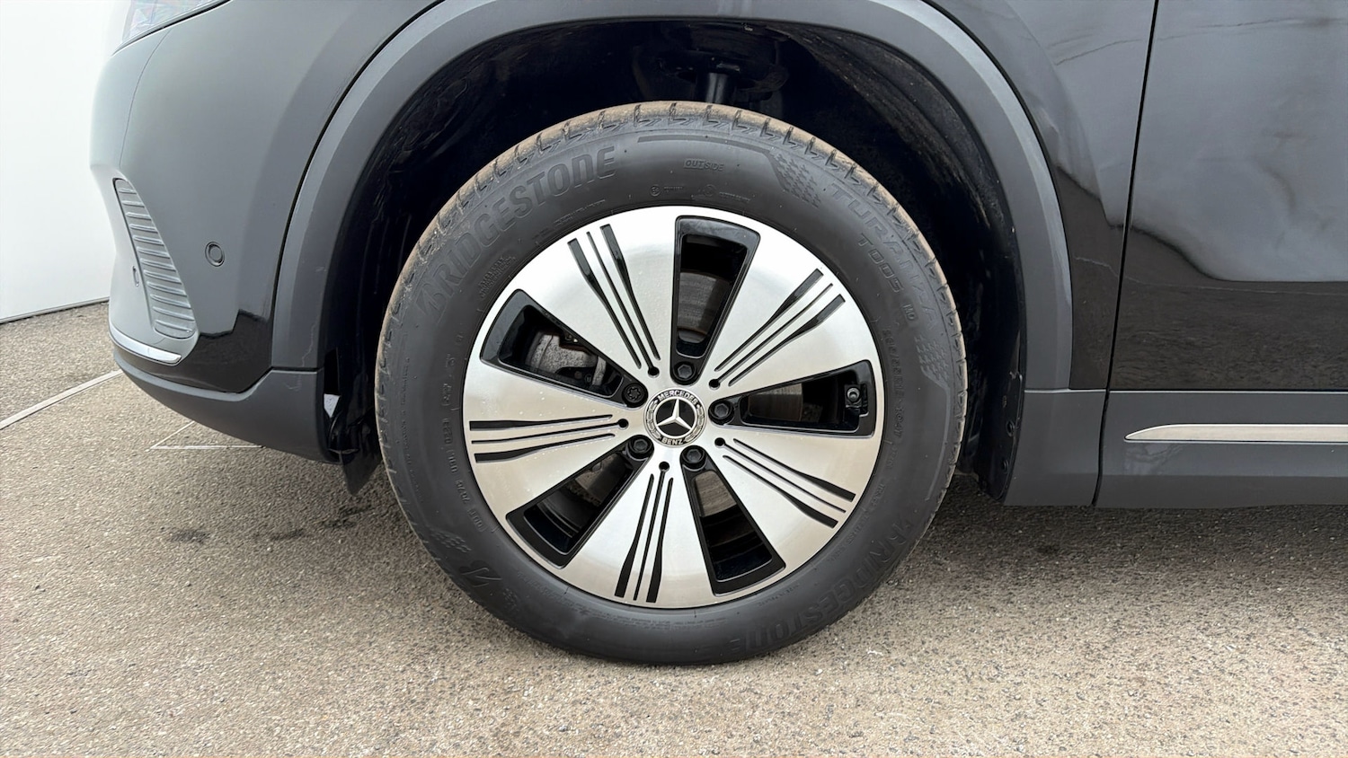 Used Mercedes-Benz EQA 2023 for sale - 77873410: Photo 17