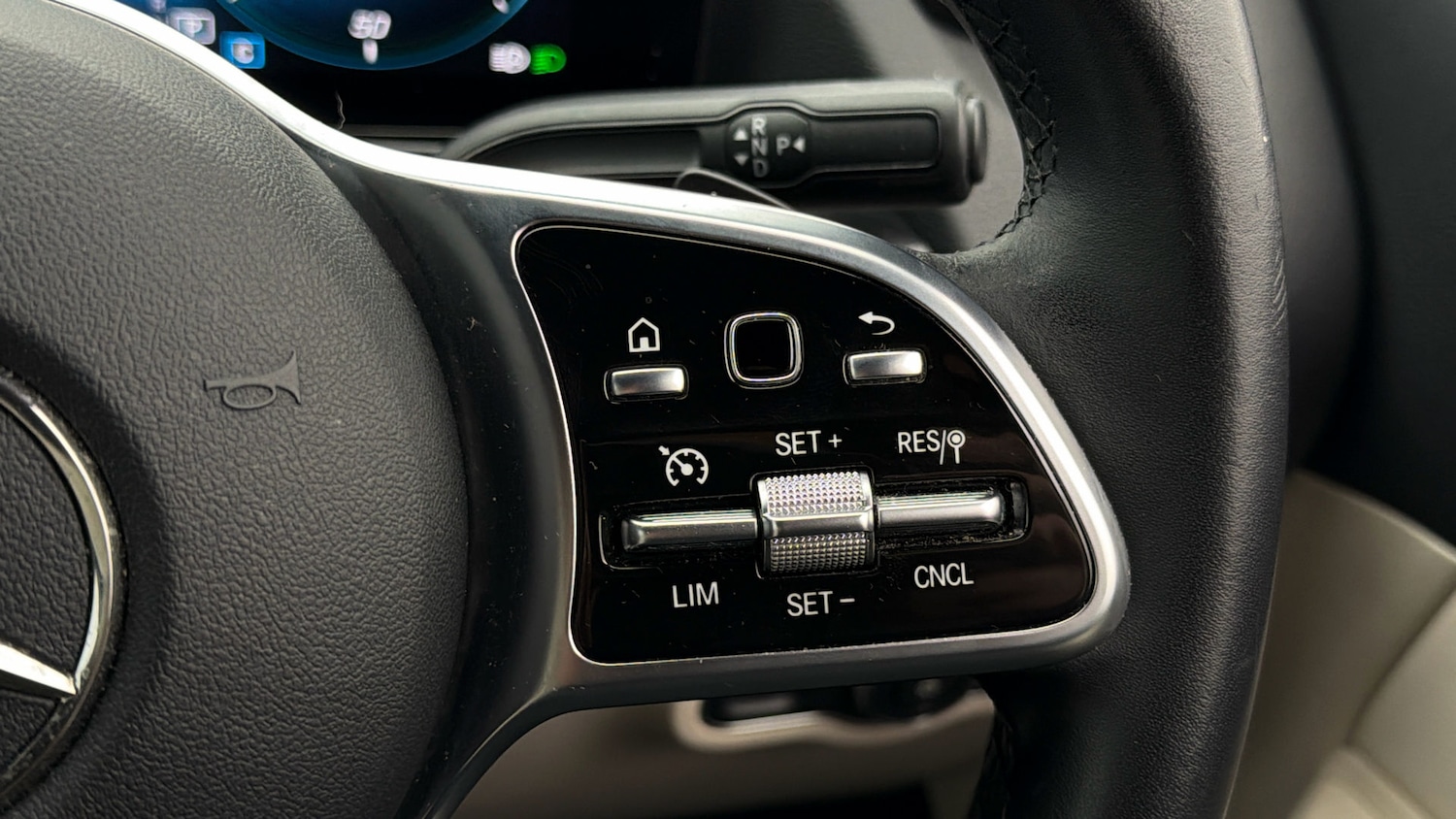 Used Mercedes-Benz EQA 2023 for sale - 77873410: Photo 24