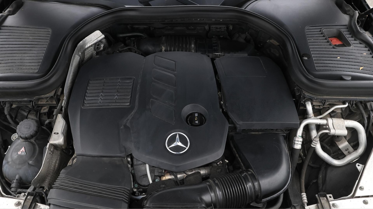 Used Mercedes-Benz GLC 2020 for sale - 76512719: Photo 20