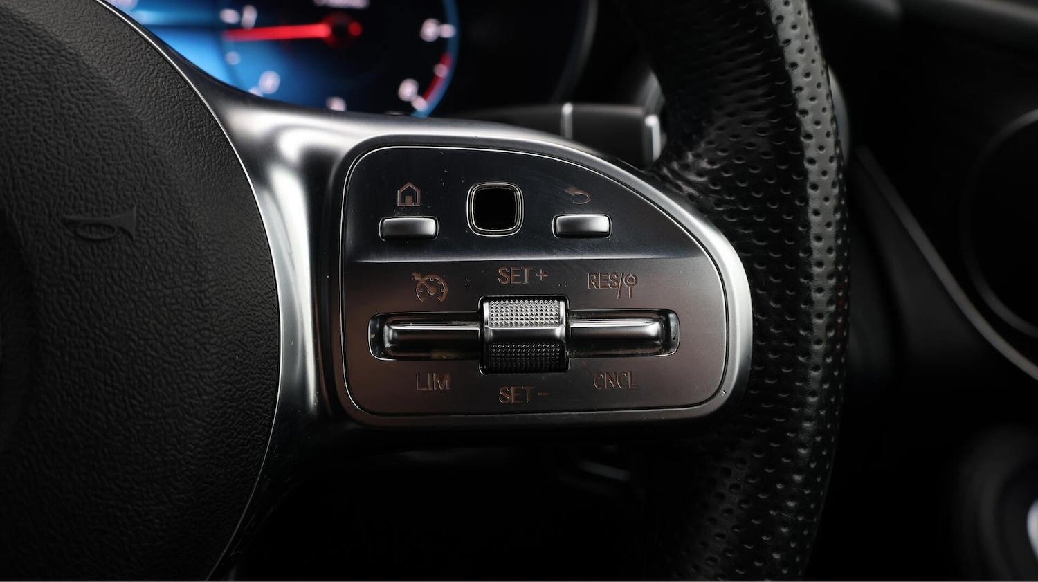 Used Mercedes-Benz GLC 2020 for sale - 76512719: Photo 27