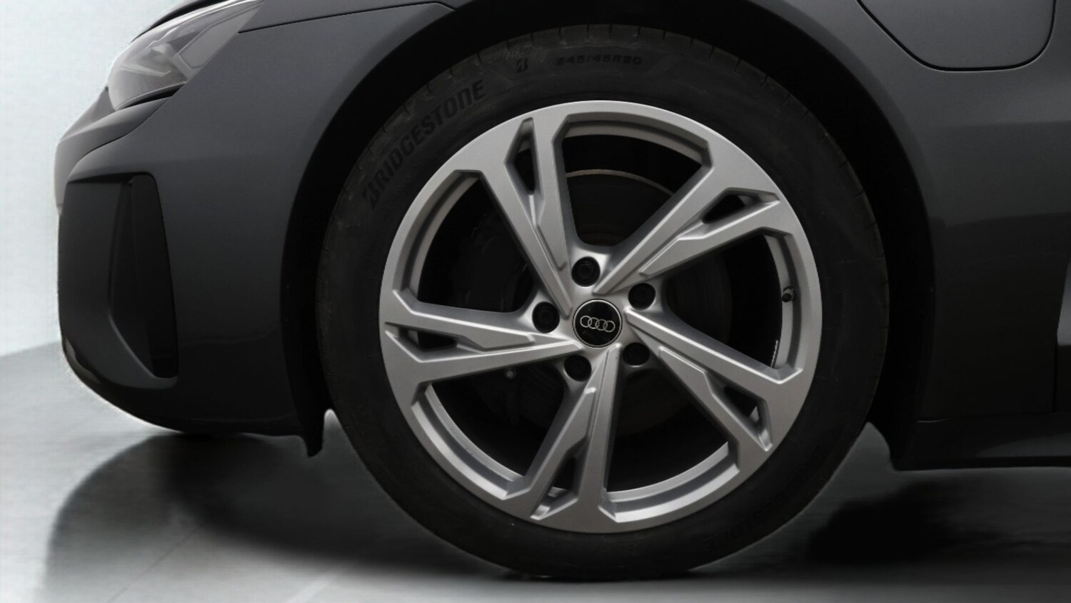 Used Audi e-tron GT 2022 for sale - 77932855: Photo 18