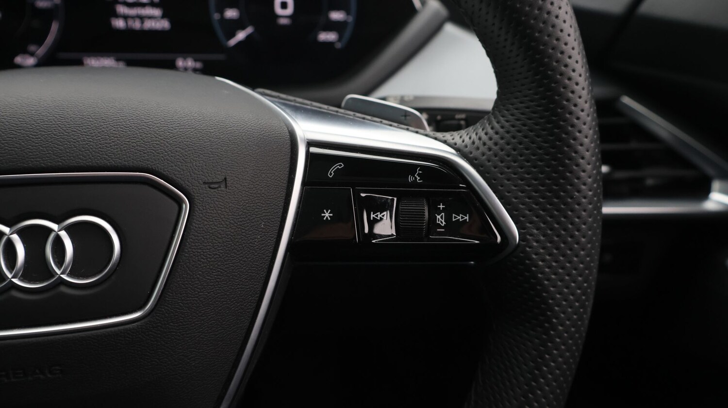 Used Audi e-tron GT 2022 for sale - 77932855: Photo 26