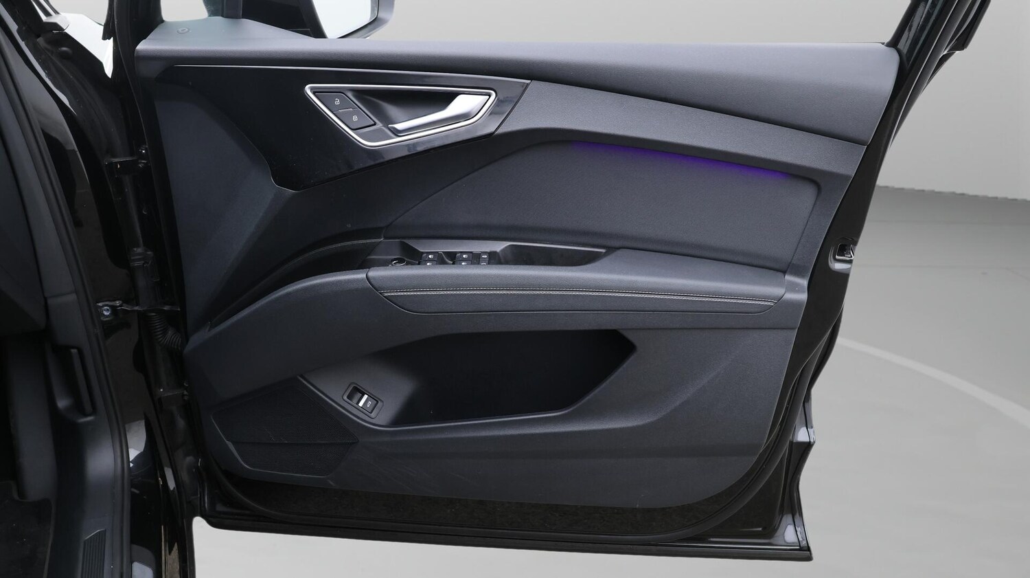 Used Audi Q4 e-tron 2023 for sale - 76473164: Photo 16