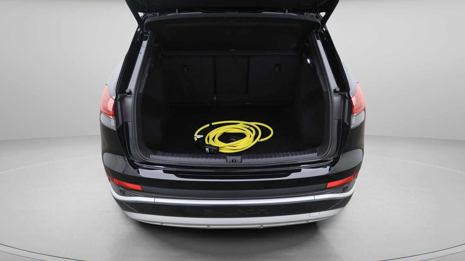 Used Audi Q4 e-tron 2023 for sale - 76473164: Photo 18