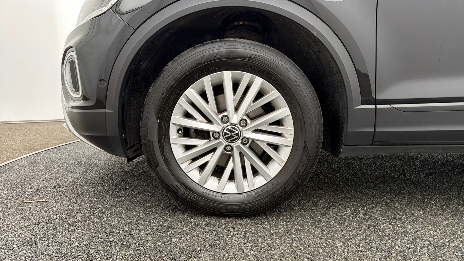 Used Volkswagen T-Roc 2022 for sale - 78223109: Photo 17