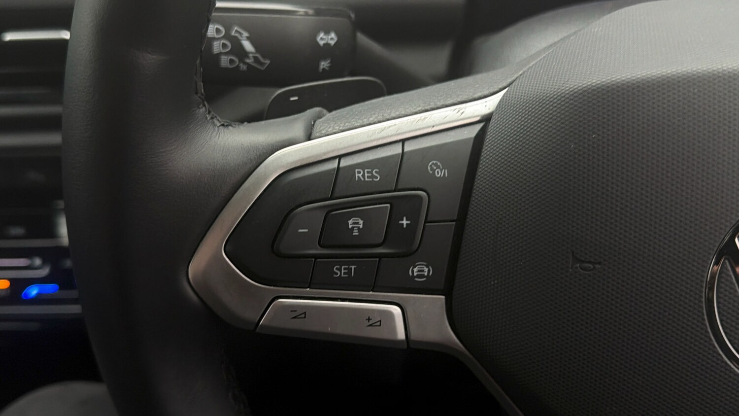 Used Volkswagen T-Roc 2022 for sale - 78223109: Photo 23