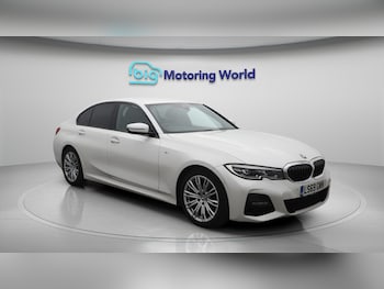 Used BMW 3 Series 2019 for sale - 76200928: Photo 2