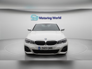 Used BMW 3 Series 2019 for sale - 76200928: Photo 3