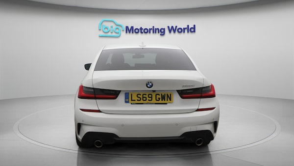 Used BMW 3 Series 2019 for sale - 76200928: Photo 7