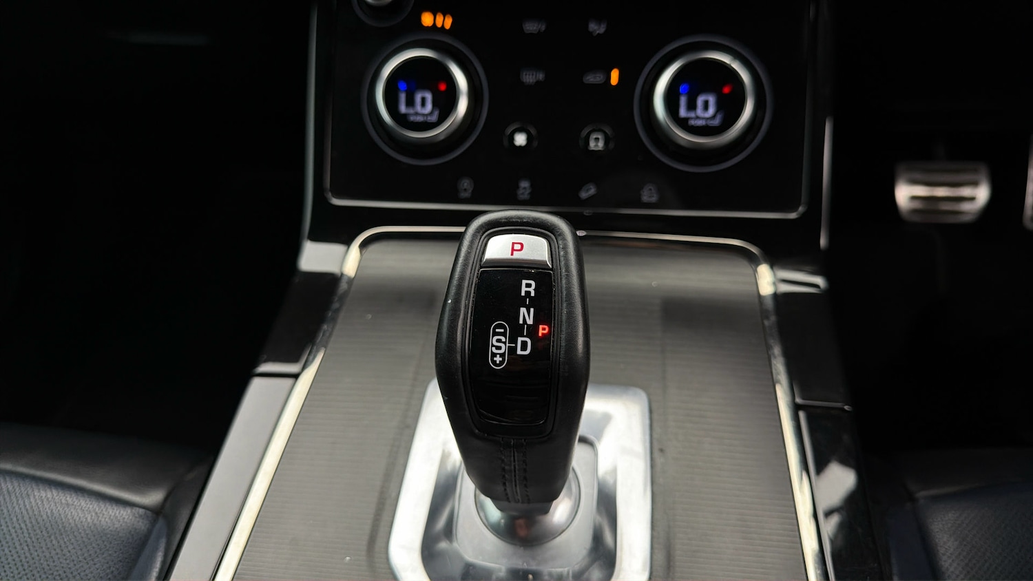 Used Land Rover Range Rover Evoque 2020 for sale - 77973168: Photo 25