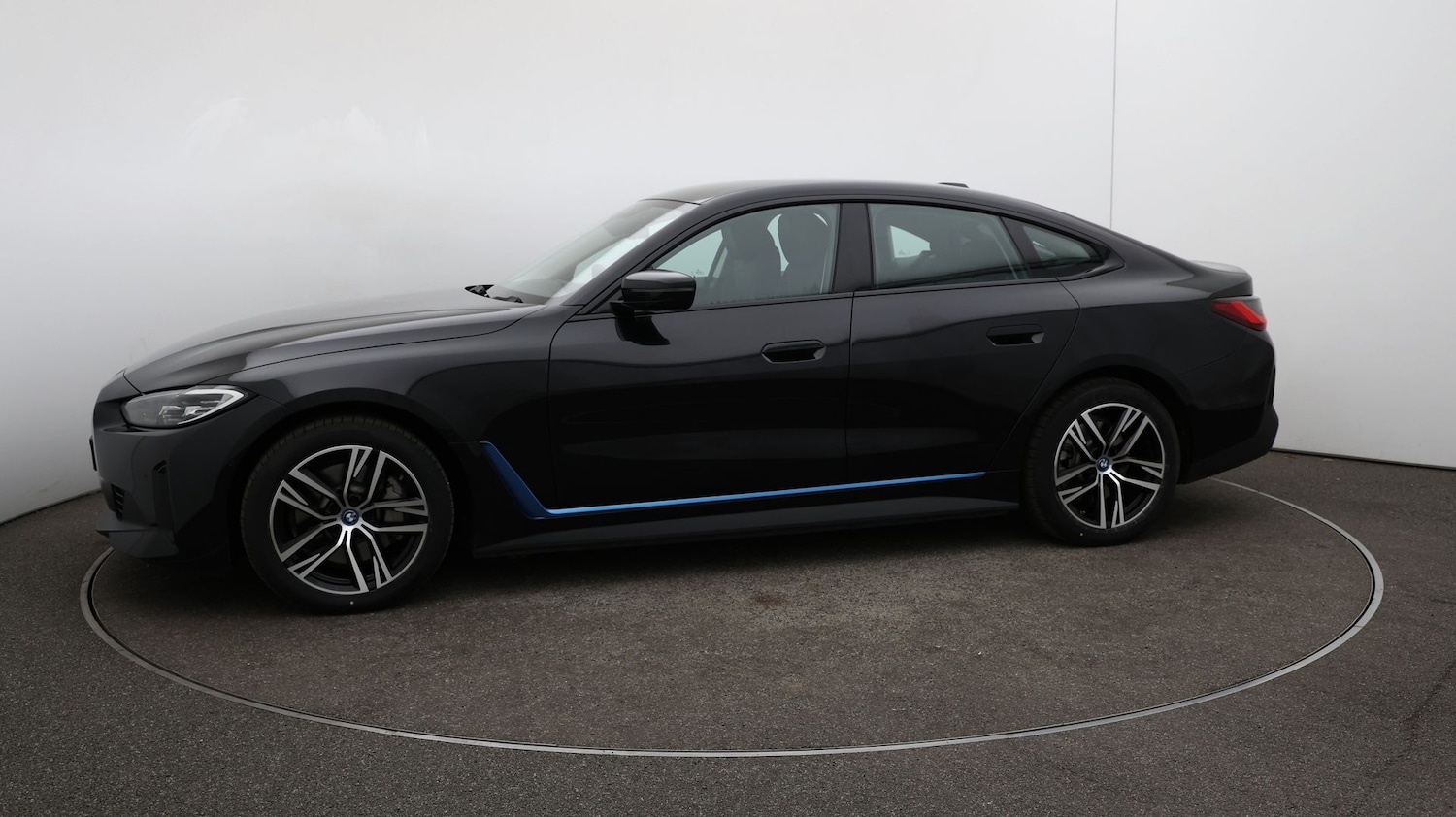 Used BMW i4 for sale - 76811942: Photo 59