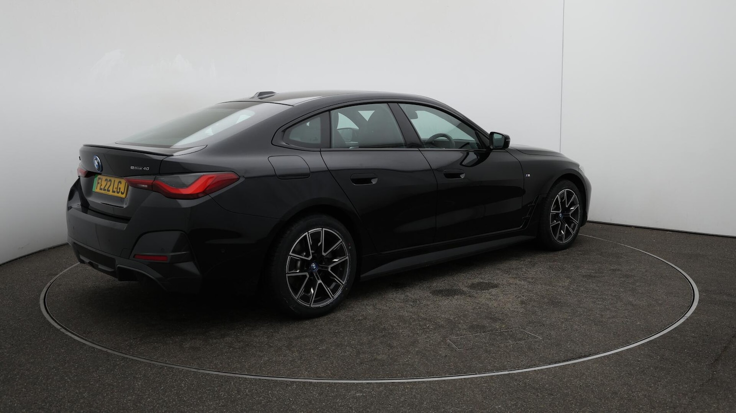 Used BMW i4 2022 for sale - 76189314: Photo 56