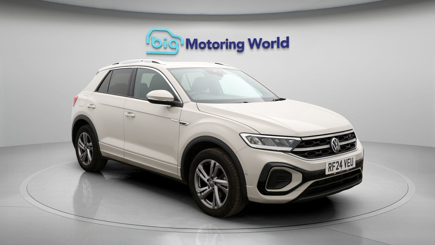 Used Volkswagen T-Roc 2024 for sale - 77337823: Photo 1