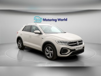 Used Volkswagen T-Roc 2024 for sale - 77337823: Photo