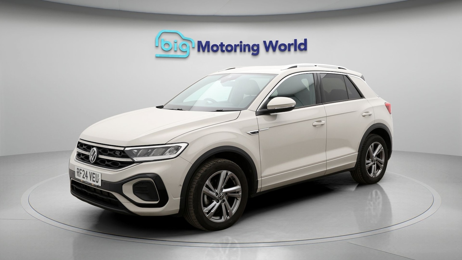 Used Volkswagen T-Roc 2024 for sale - 77337823: Photo 3
