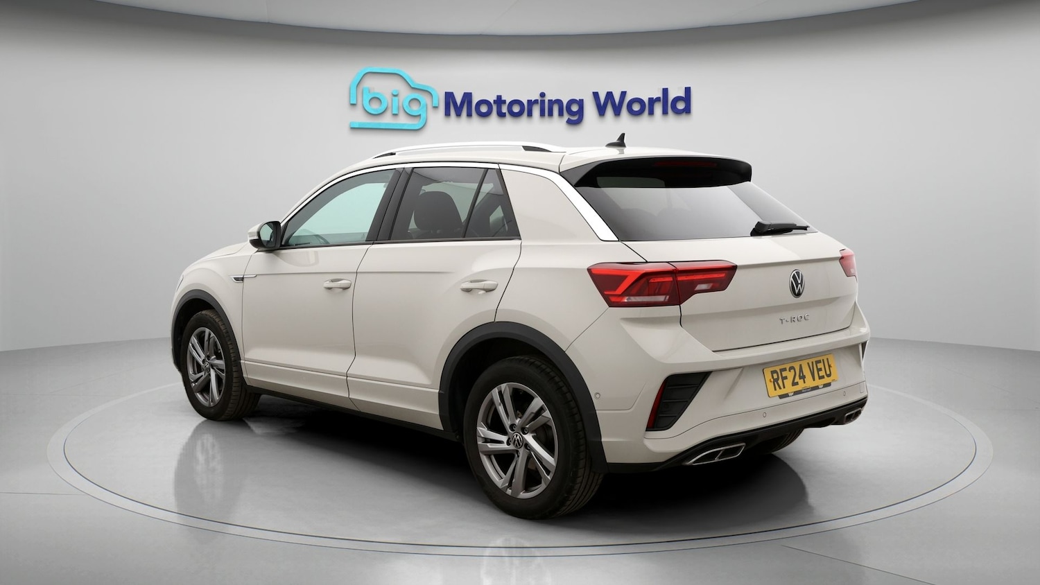 Used Volkswagen T-Roc 2024 for sale - 77337823: Photo 5