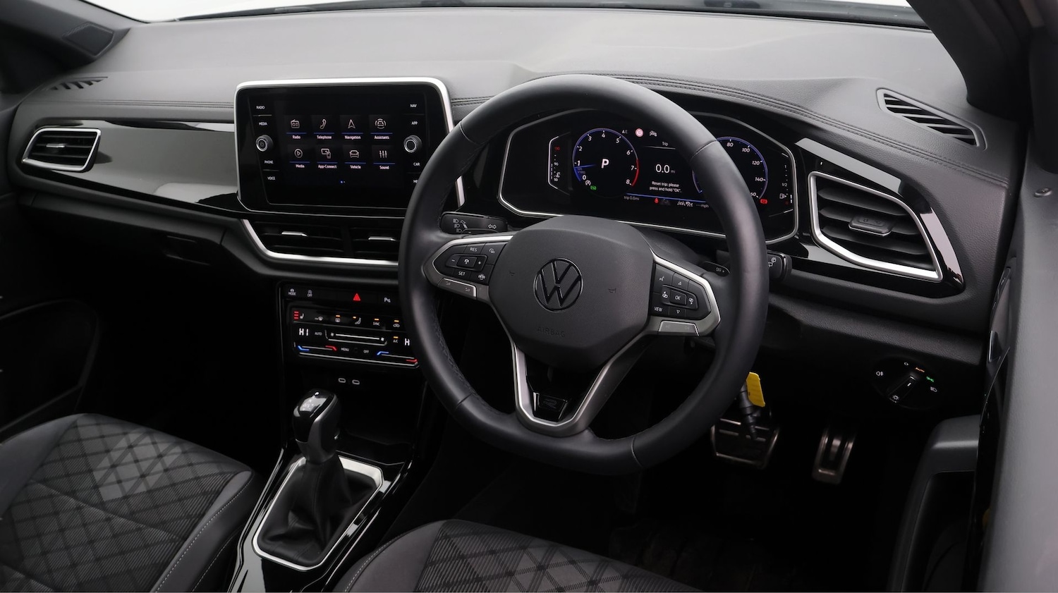 Used Volkswagen T-Roc 2024 for sale - 77337823: Photo 9