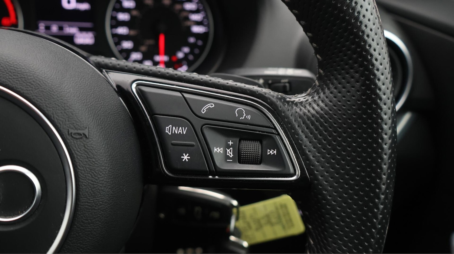 Used Audi Q2 2020 for sale - 76431966: Photo 25