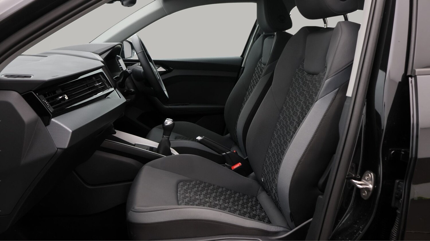 Used Audi A1 for sale - 77260692: Photo 14