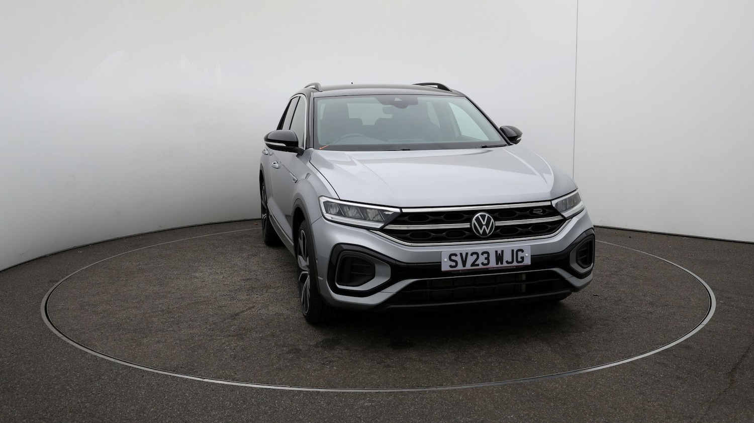 Used Volkswagen T-Roc for sale - 76811223: Photo 35