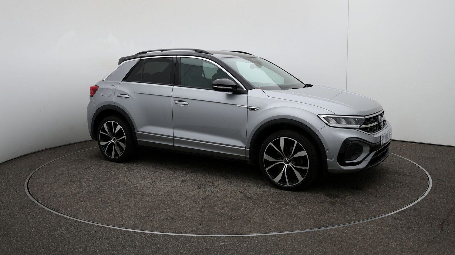 Used Volkswagen T-Roc for sale - 76811223: Photo 39