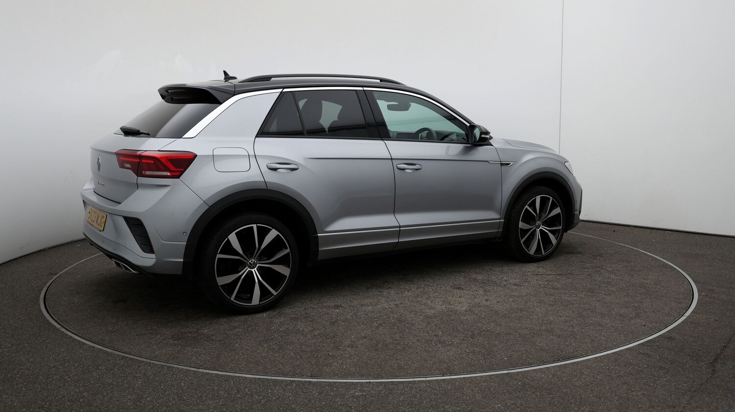 Used Volkswagen T-Roc for sale - 76811223: Photo 46