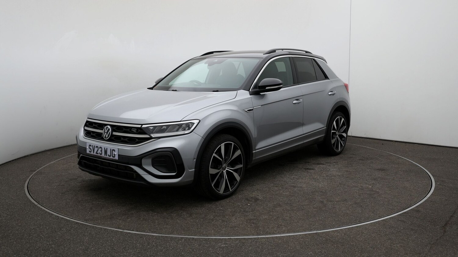 Used Volkswagen T-Roc for sale - 76811223: Photo 63